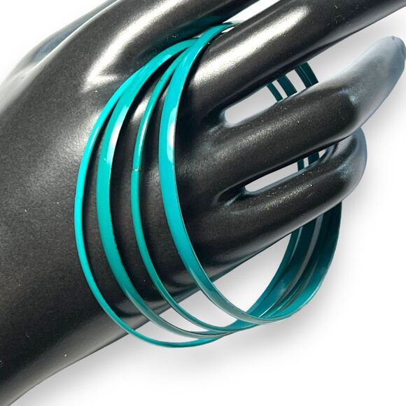 Womens Set of 4 Metal Fashion Statement Bracelet Bangles Teal Turquoise - Picture 2 of 5